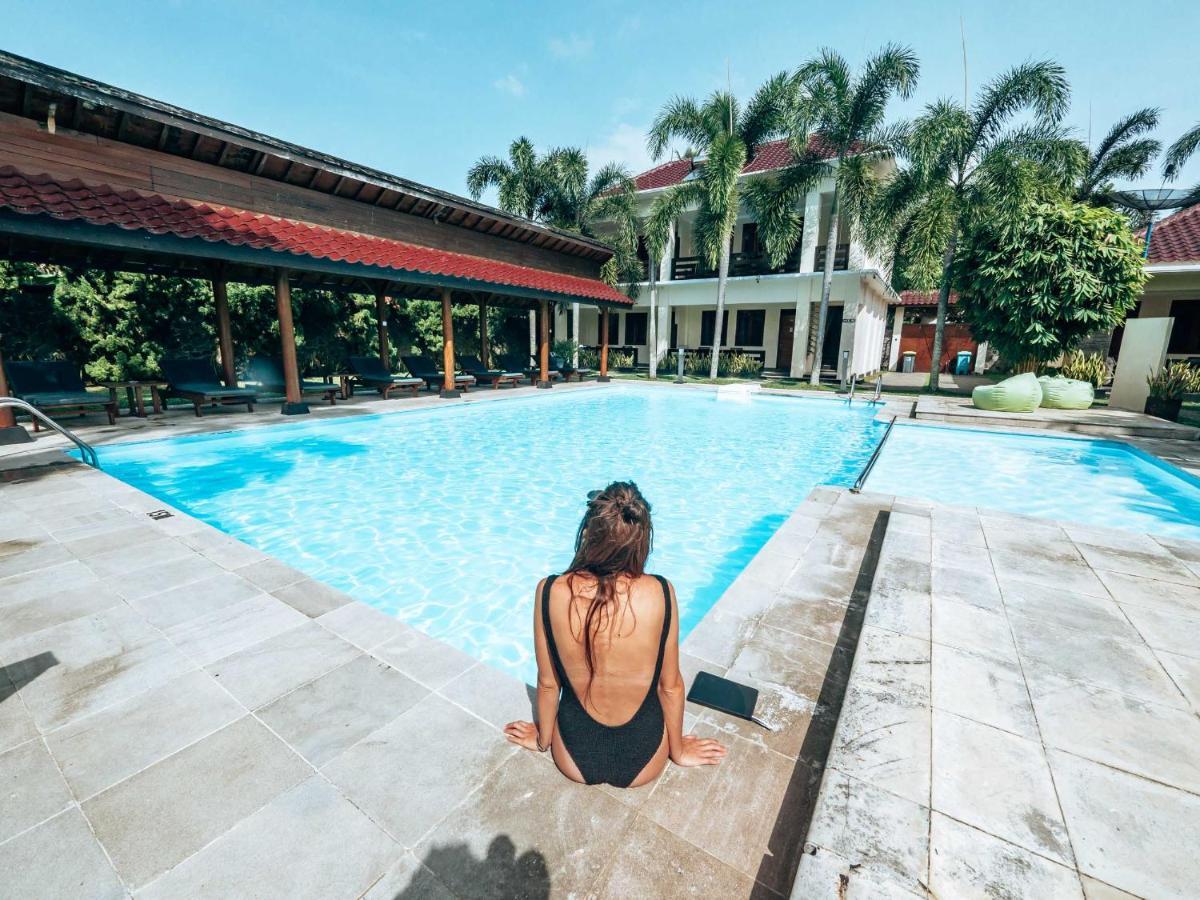 Sunrise Resort Batukaras Dış mekan fotoğraf